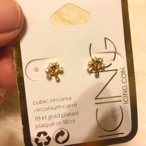 18kt gold Tree studs